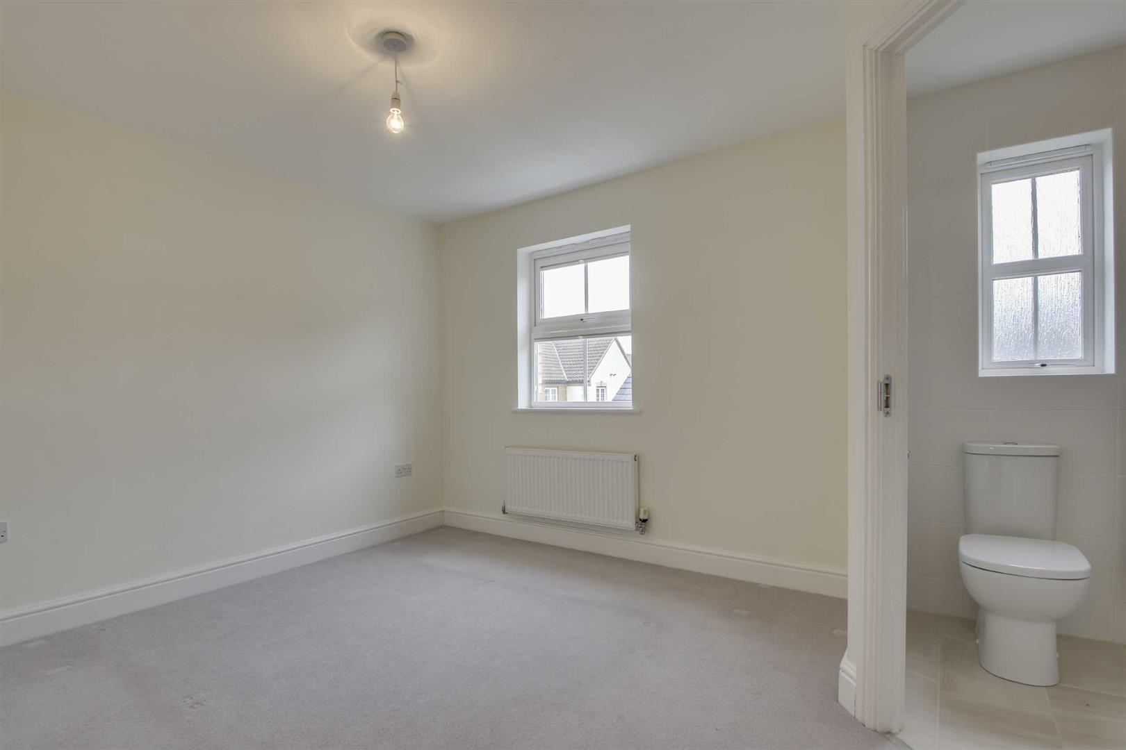 Harlow Crescent, Oxley Park, Milton Keynes